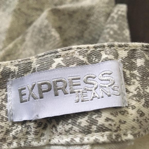 EXPRESS Snakeskin Ankle Jeans - Picture 4 of 4